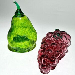 Studio Art Glass Fruit Sculptures Red Grapes & Green Pear Textured Hand-Blown